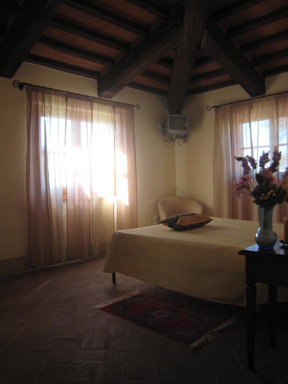 Seven Cortona Bed & Breakfast Room photo