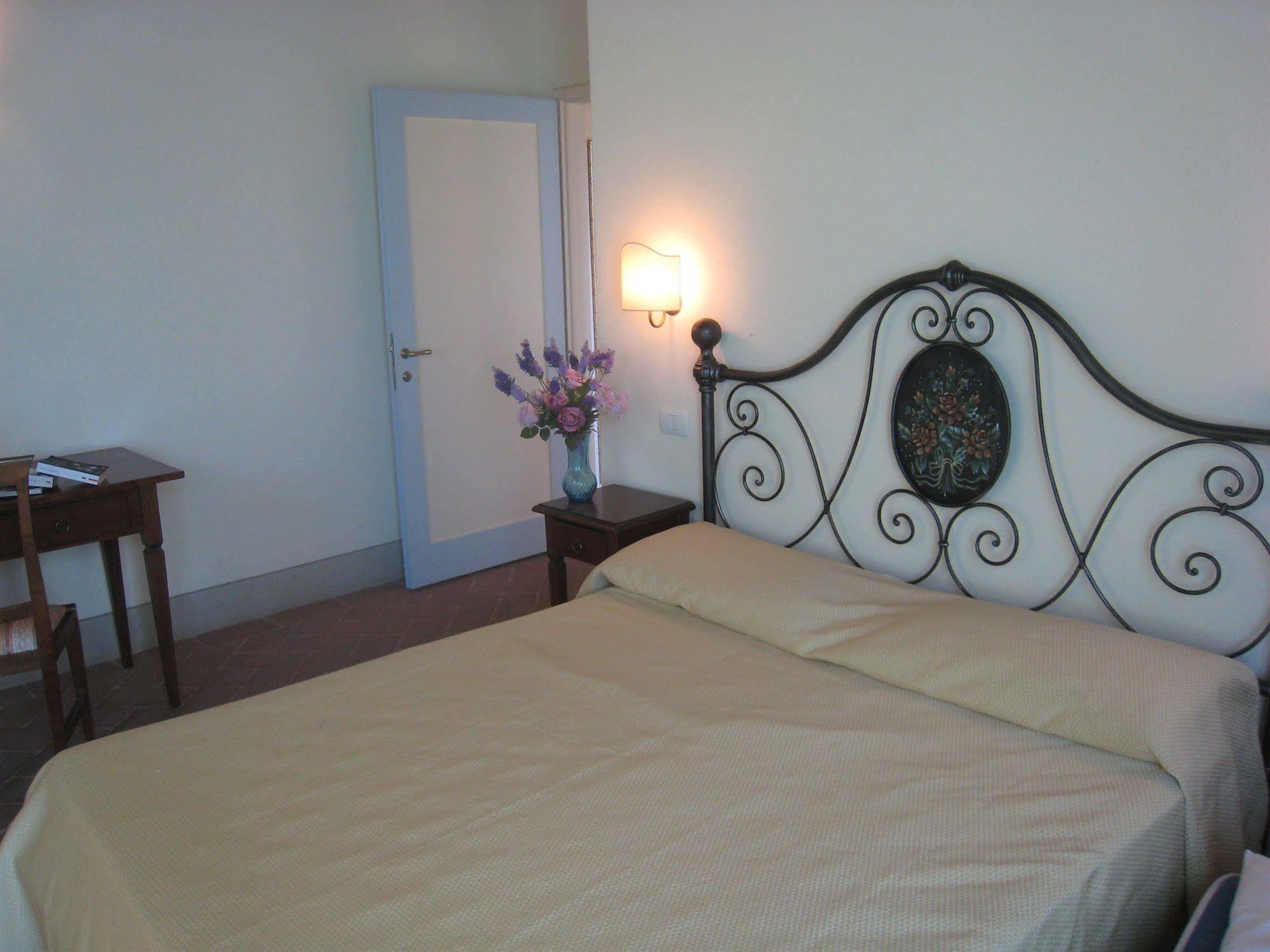 Seven Cortona Bed & Breakfast Exterior photo
